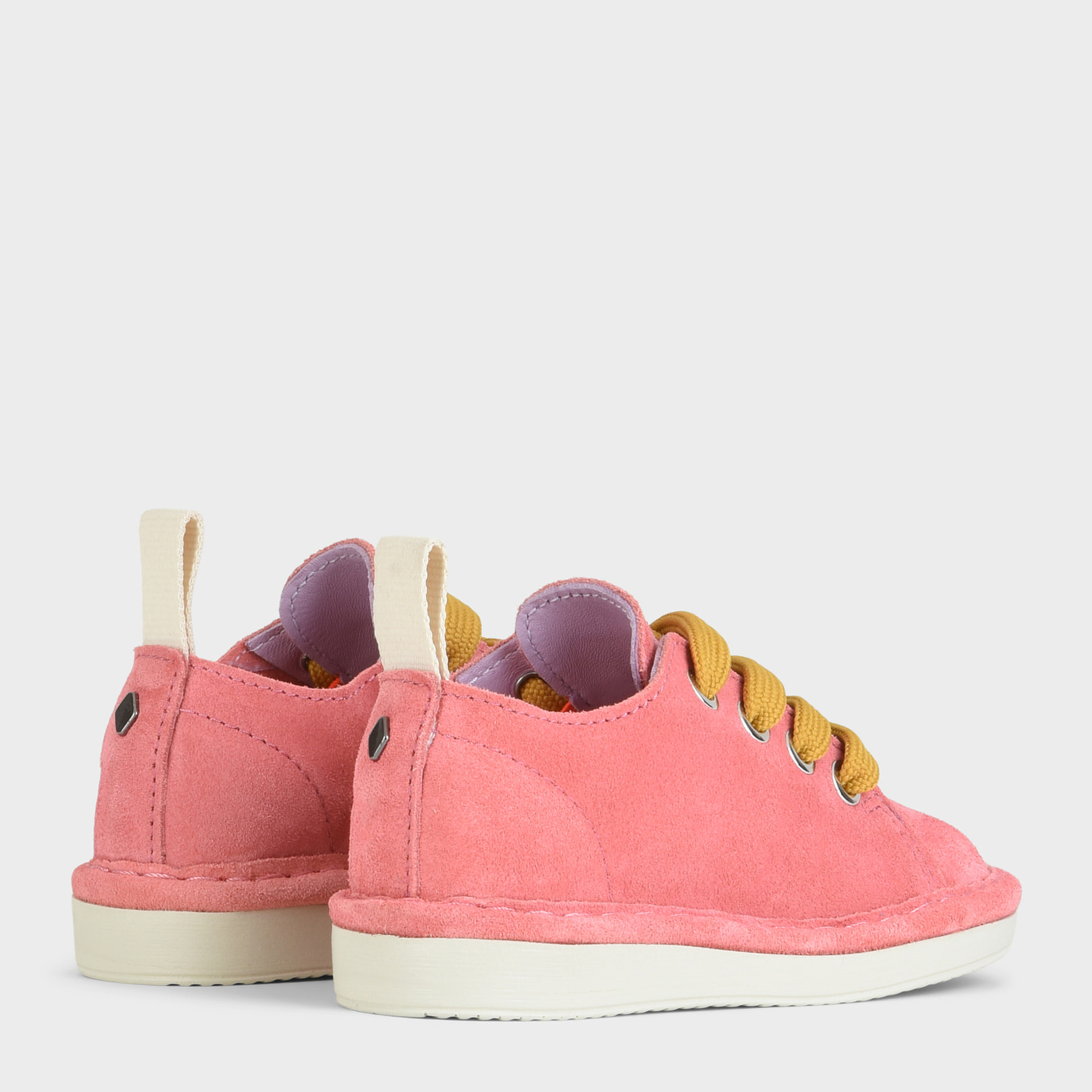 ZAPATO CON CORDONES CHICO P01 DE ANTE BUBBLEGUM AMARILLO