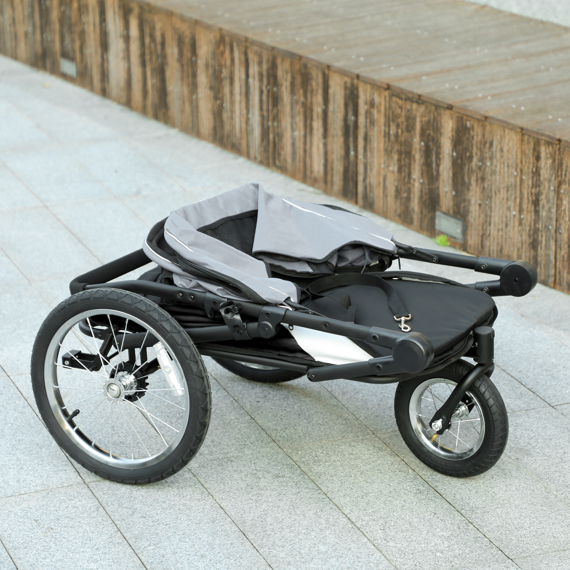 Poussette buggy chien 3 roues pliable pneus gonflables - sac, coussin, laisse intégrés - gris