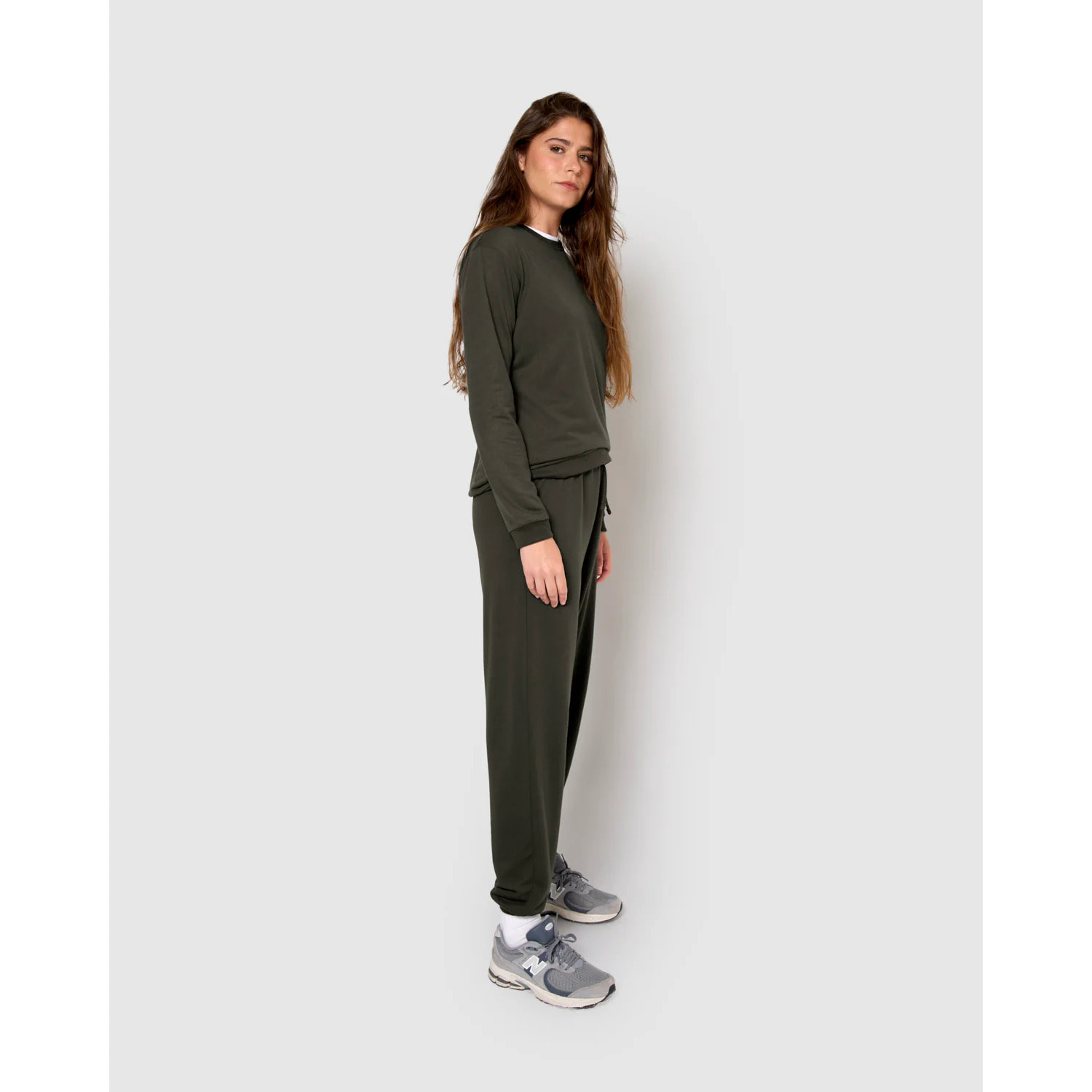 Pantalón largo básico deportivo gris marengo