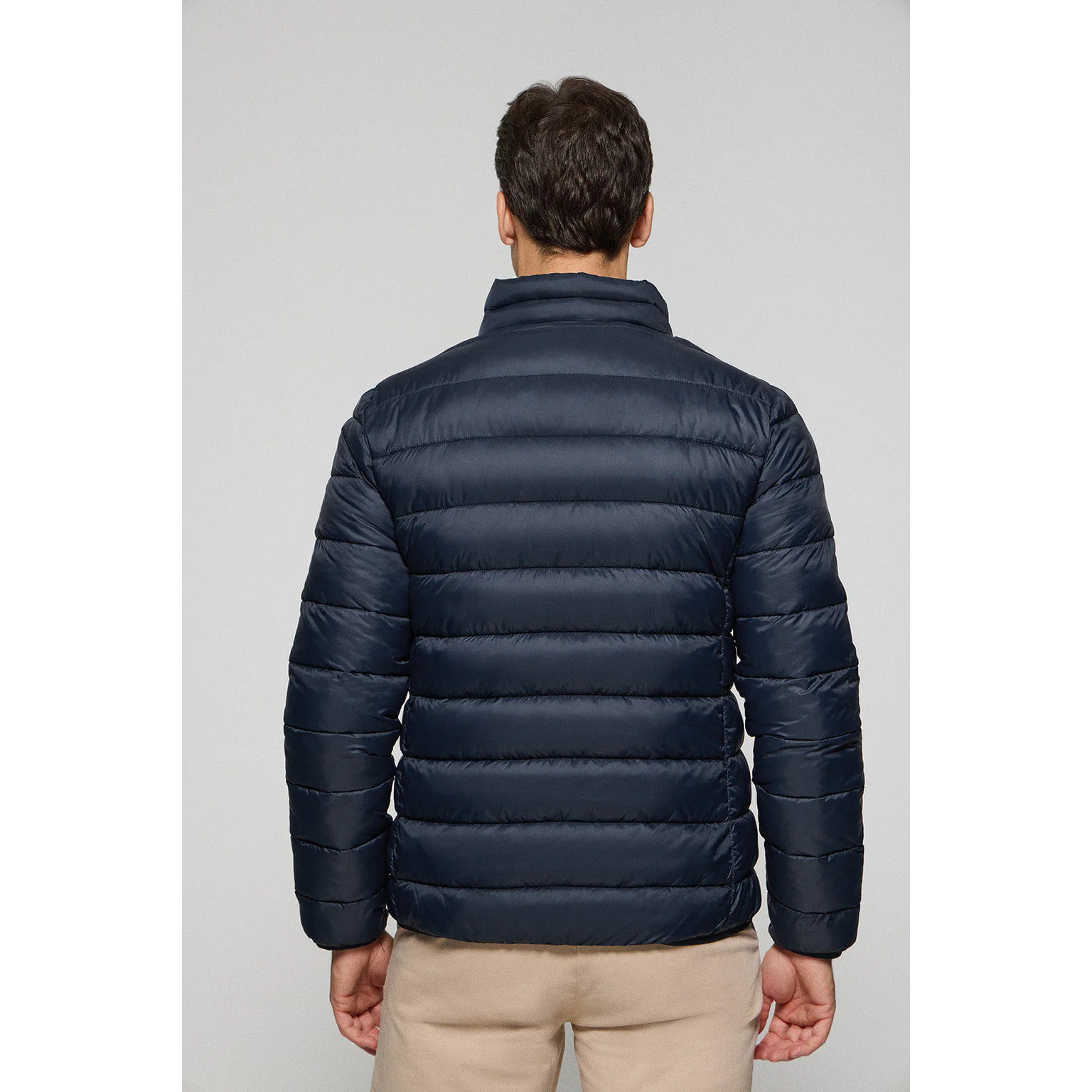 Giacca ultraleggera Chase blu marino a con ricamo Rigby Go