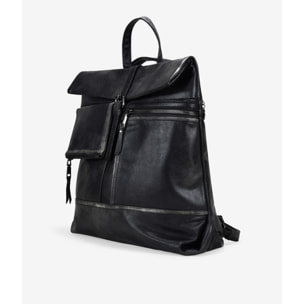 Mochila antirrobo negra con solapa decorativa