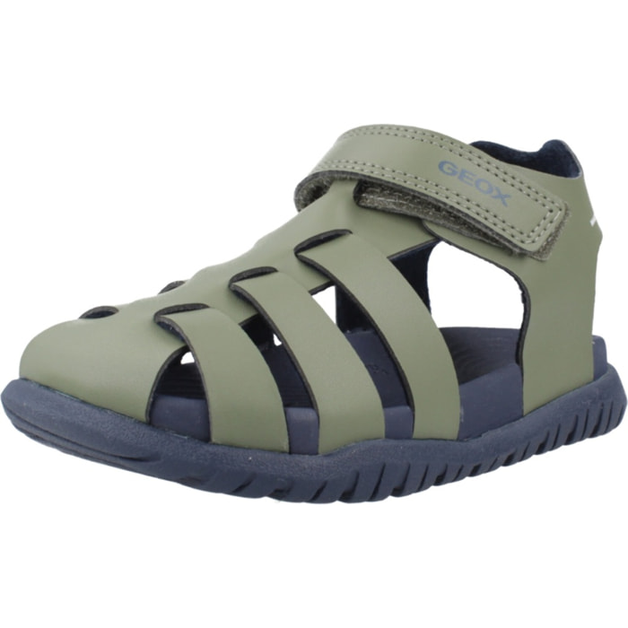 Sandalias Niño de la marca GEOX  modelo B SANDAL FUSBETTO BO VERDE
