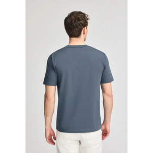 Camiseta azul denim de manga corta y cuello de pico con bordado Rigby Best