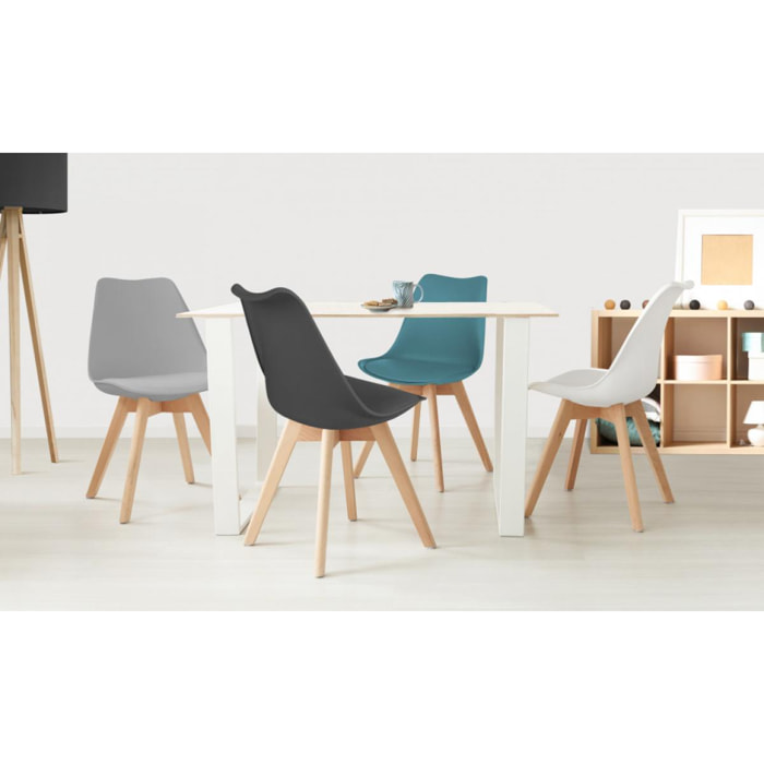 Chaise Suedia