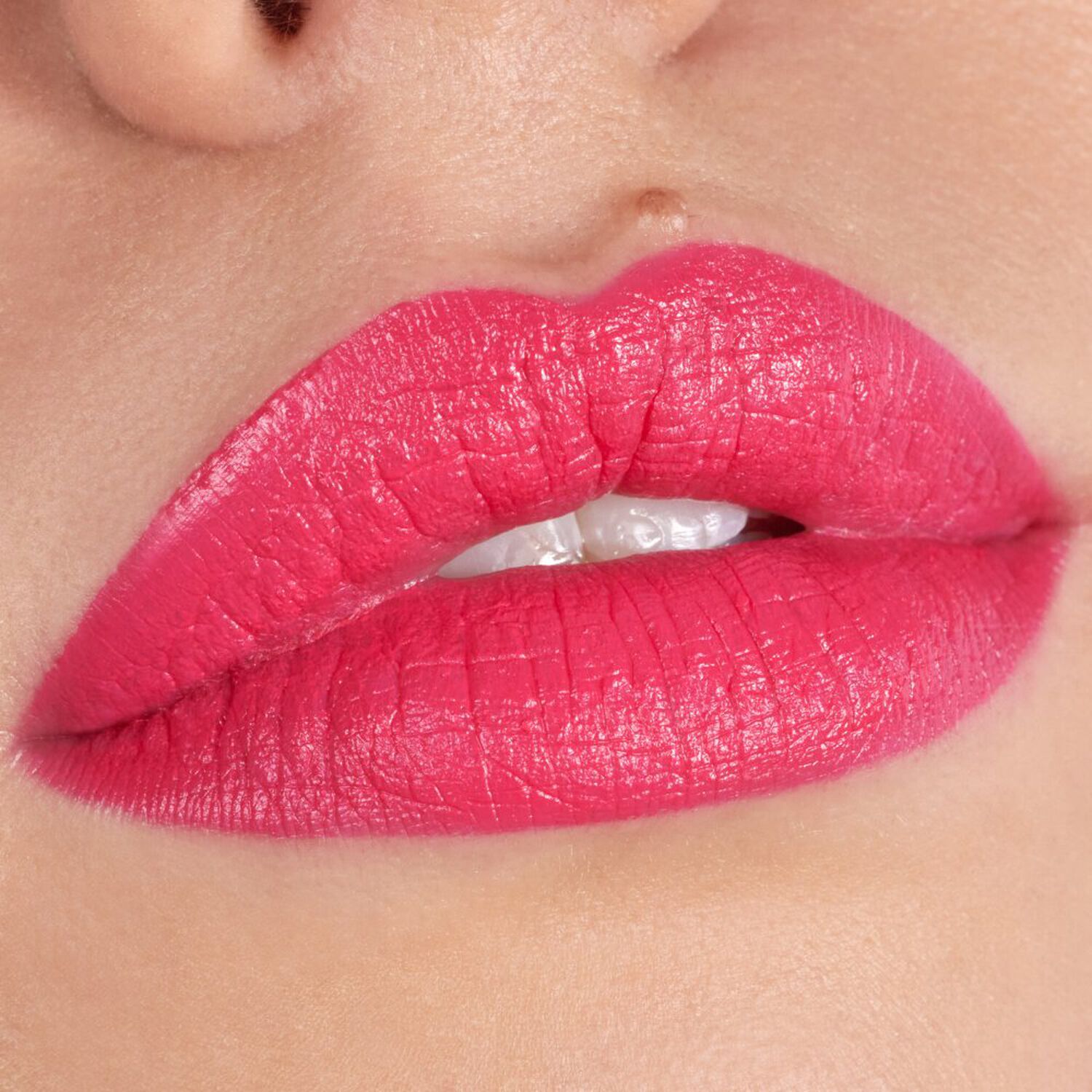 Scandalous Matte Lipstick - Rouge à Lèvres Hydratant Fini Mat
