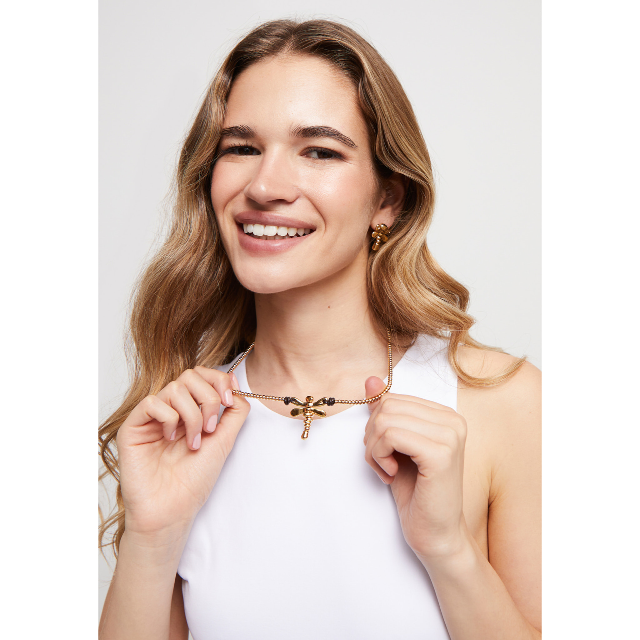 Colgante SER REBELDE DORADO U