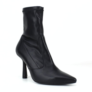 Botín de licra. Tacón de 9 cm