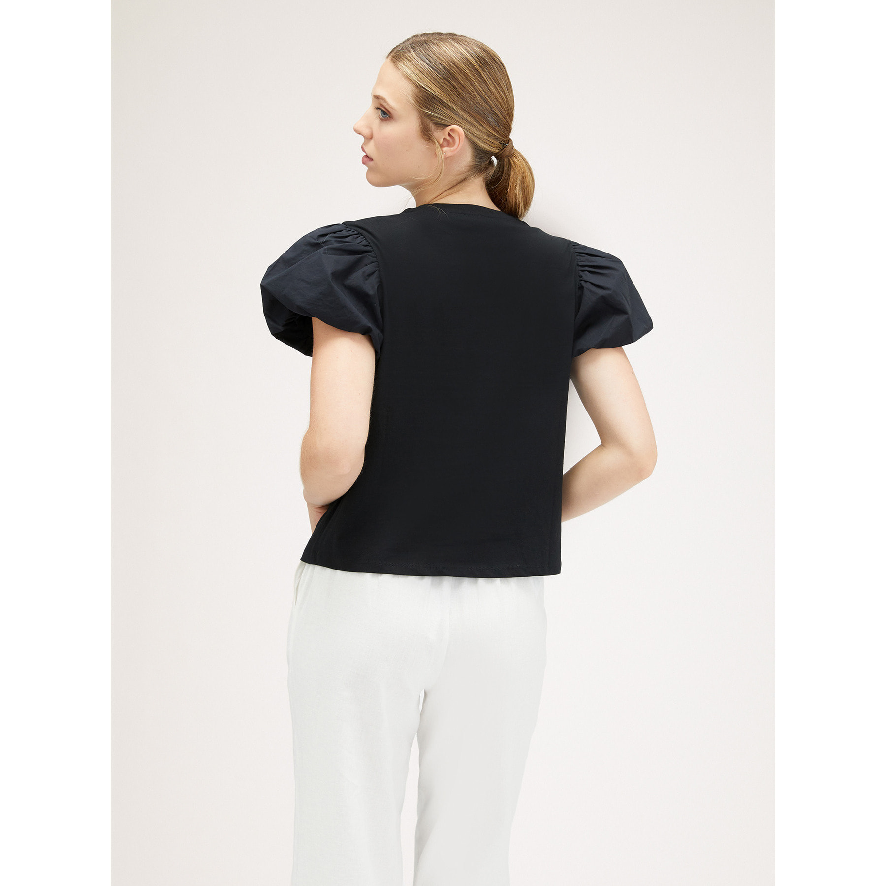 Motivi - Camiseta con mangas con forma de globo - Negro
