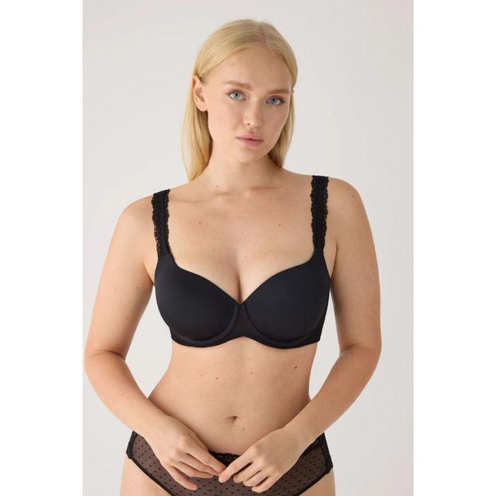 Reggiseno con ferretto e imbottitura