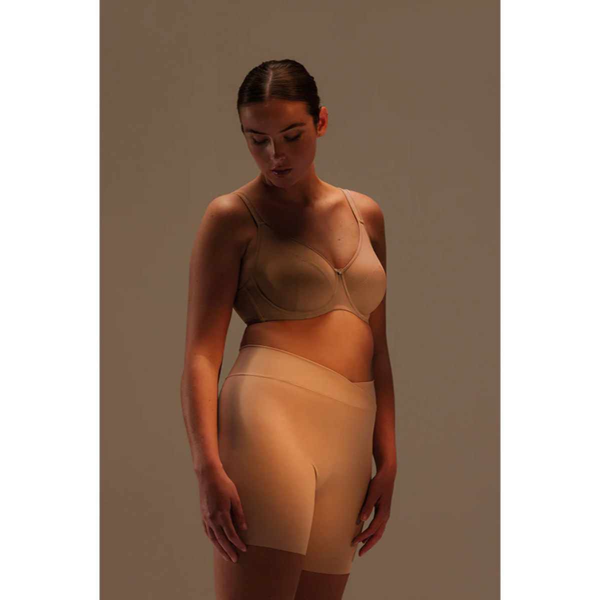 Culottes elastiche anti-sfregamento beige