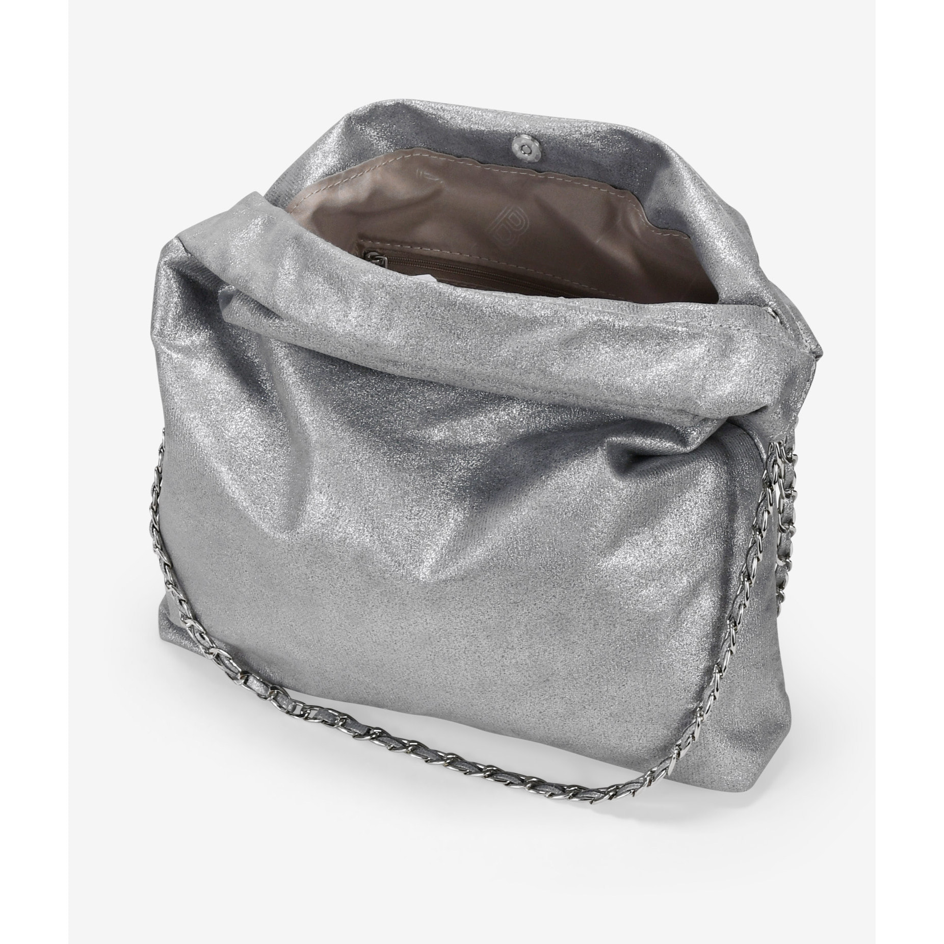 Bolso de hombro plateado con cadena