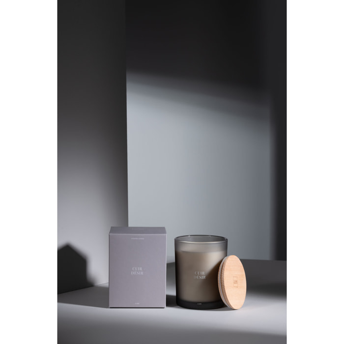 J-Line bougie parfumée Accords Essentiels - Cuir Désir - verre - brun - 52H