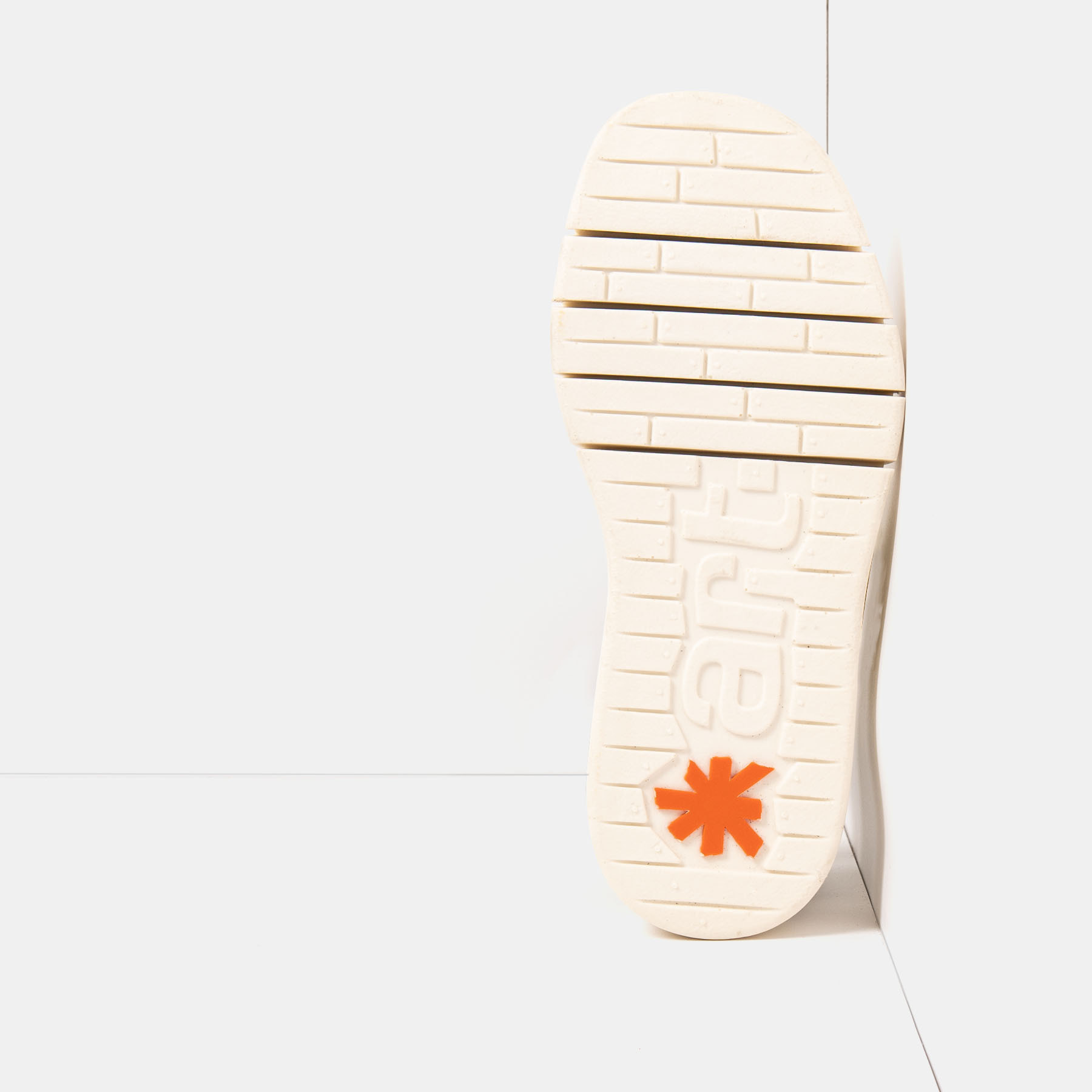 Sandalias 1847 NAPPA SHINNY CREAM/ MALAGA color Cream