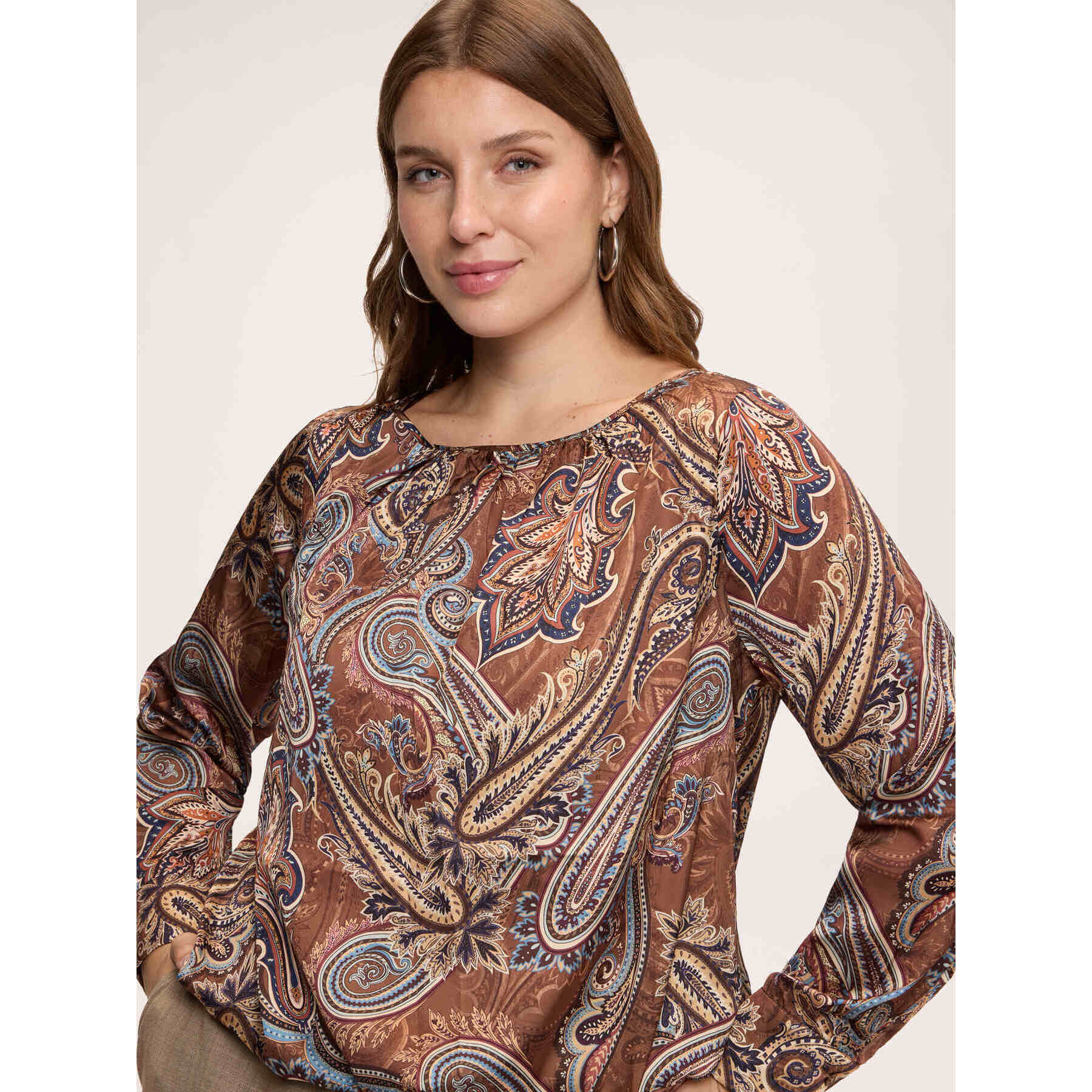 Fiorella Rubino - Blusa con stampa paisley - Marrone