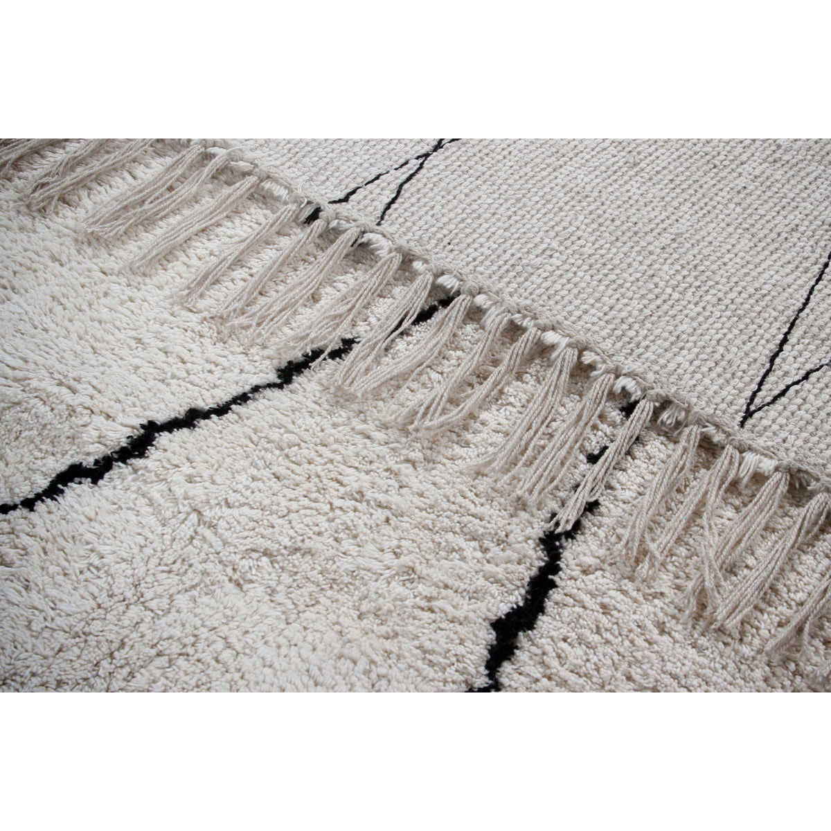 Tapis berbère à franges en coton écru 160 x 230cm HODNA
