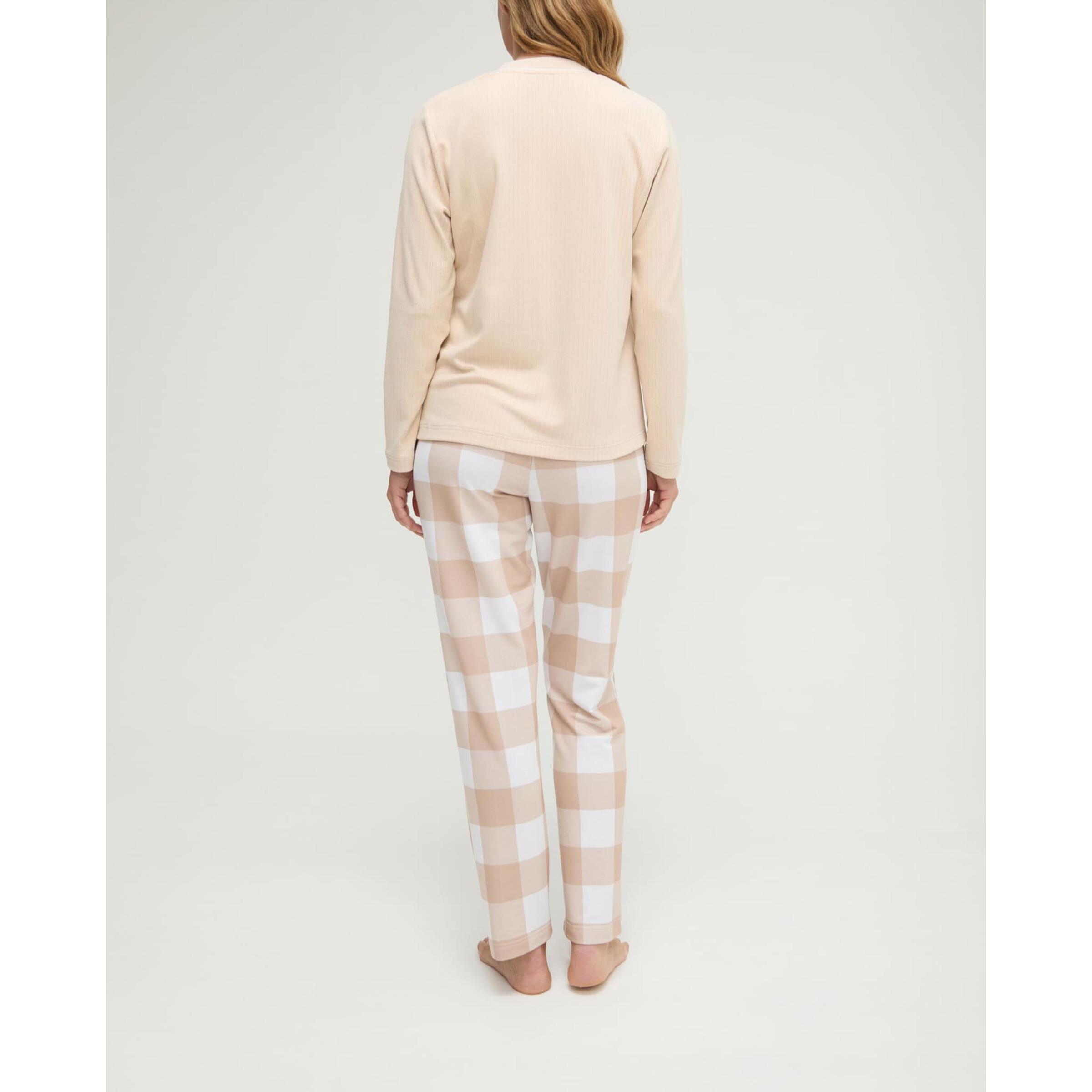 Pijama mujer de cuello pico y pantalón de cuadros