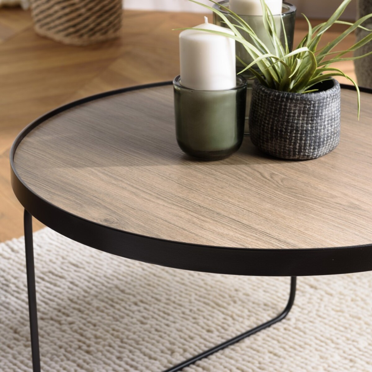 JULIA - Table basse ronde 60x60cm mocha pieds asymétriques métal noir