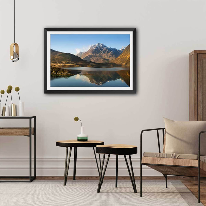 Affiche montagne et lac, l île lofoten Affiche sous cadre noir