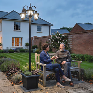Lampadaire extérieur 3 têtes LED avec bac à fleurs noir