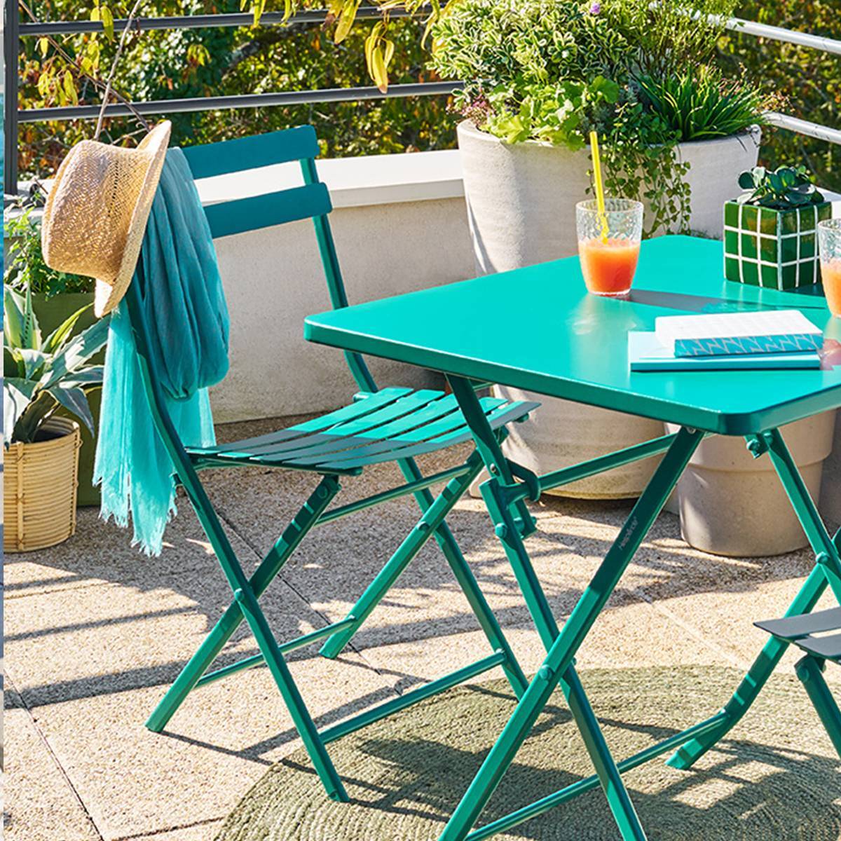 Chaise de jardin Greensboro pliable vert opale