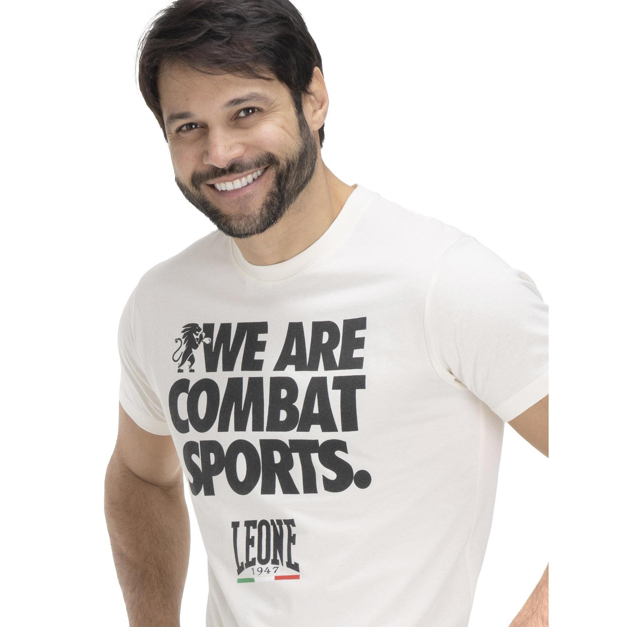 Completo set da uomo composto da t-shirt e pantaloncini Leone Basic