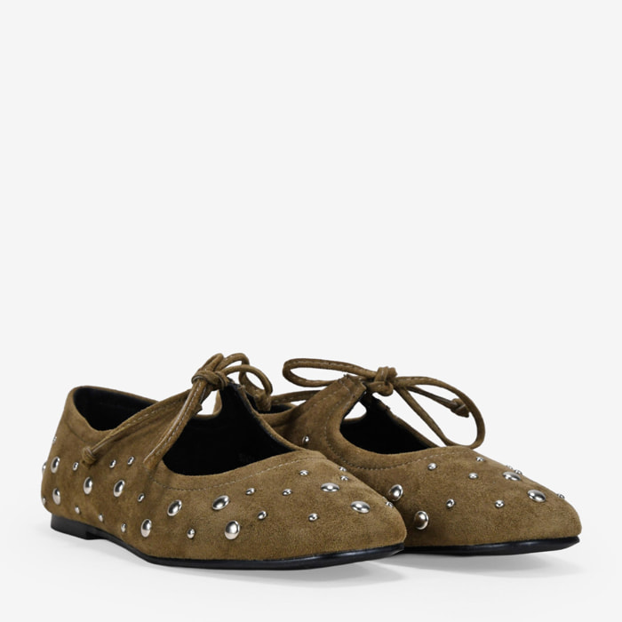 Bailarinas planas caqui con tachuelas