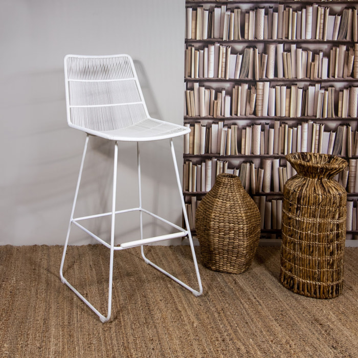 Chaise de bar tressée en polypropylène blanc et pieds en métal noir CON DAO