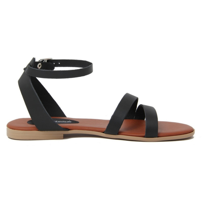 Sandali Flat Made in Italy in pelle colore Nero, Altezza tacco 1,2 cm