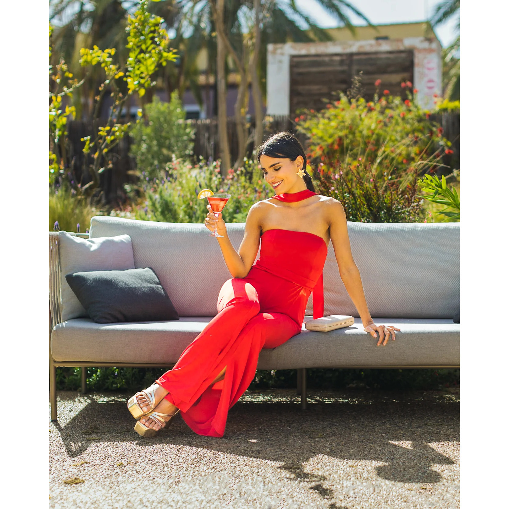 Mono de mujer palabra de honor con lazada