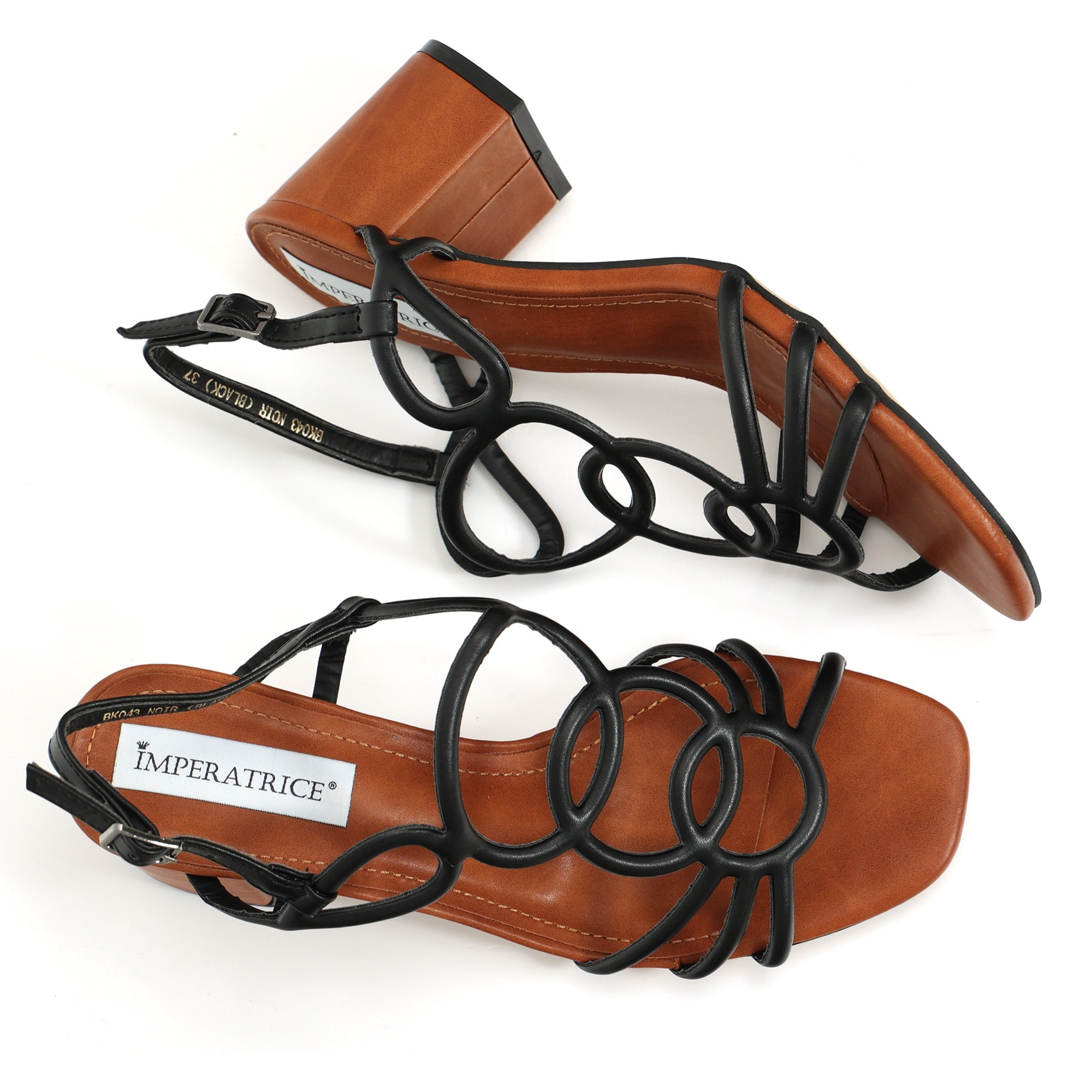 Sandali in simil pelle con tacco comodo