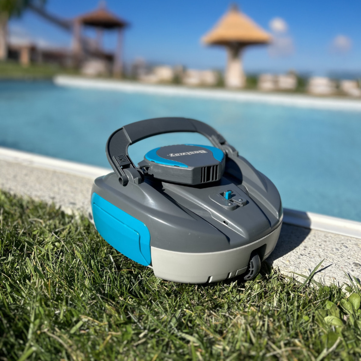 Bestway Robot piscine sans fil Cristal nettoyage fond plat 10 m² max