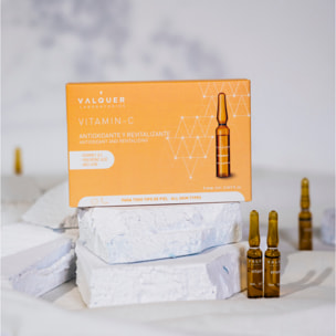 Valquer Pack Facial Vitamina C y Ácido Hialurónico - Serum 30 ml y Ampollas 5 x 2 ml