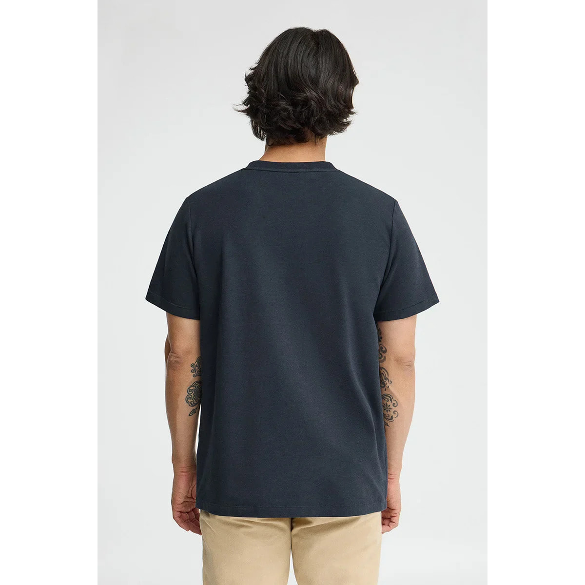 Camiseta azul marino de cuello redondo con parche Polo Club