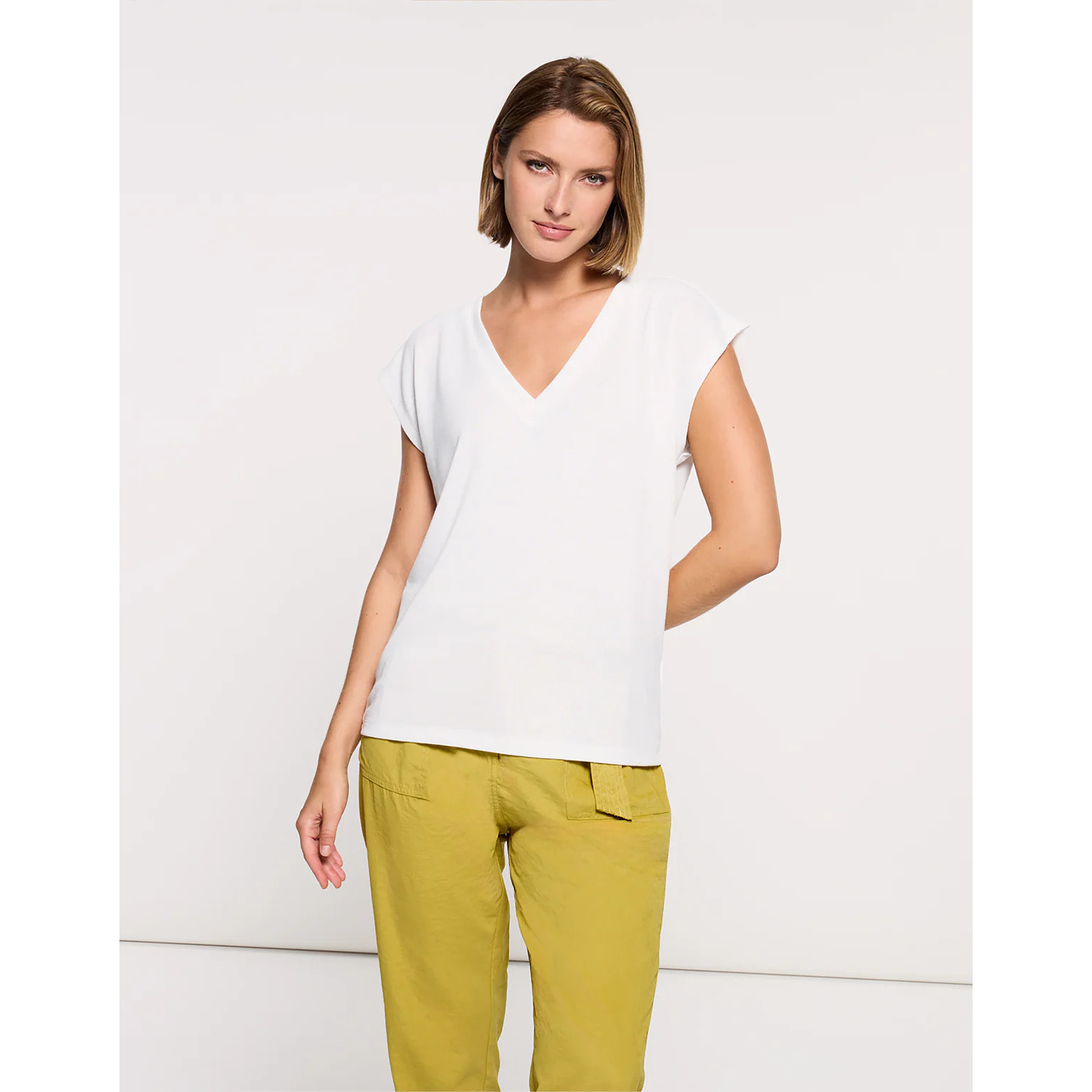 Camiseta Manga Corta Off White - Imara