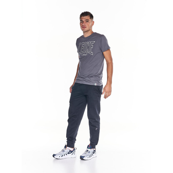 Camiseta de hombre de manga corta con logo perfilado