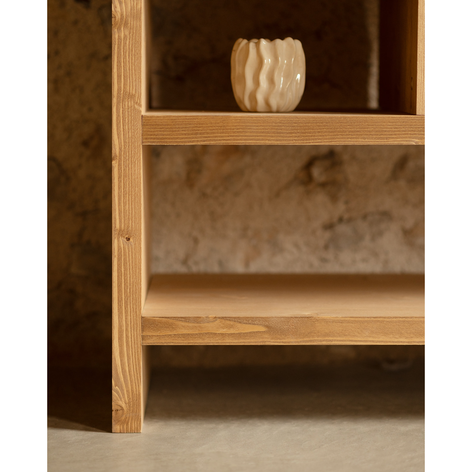 Étagère en bois massif ton chêne moyen de 80x140cm Hauteur: 80 Longueur: 140 Largeur: 35