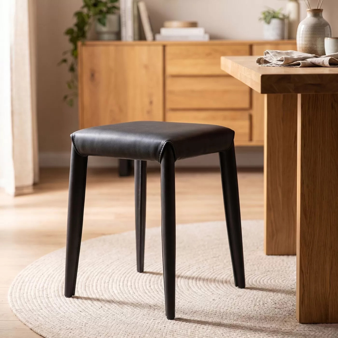 Tabouret Monza noir Kare Design