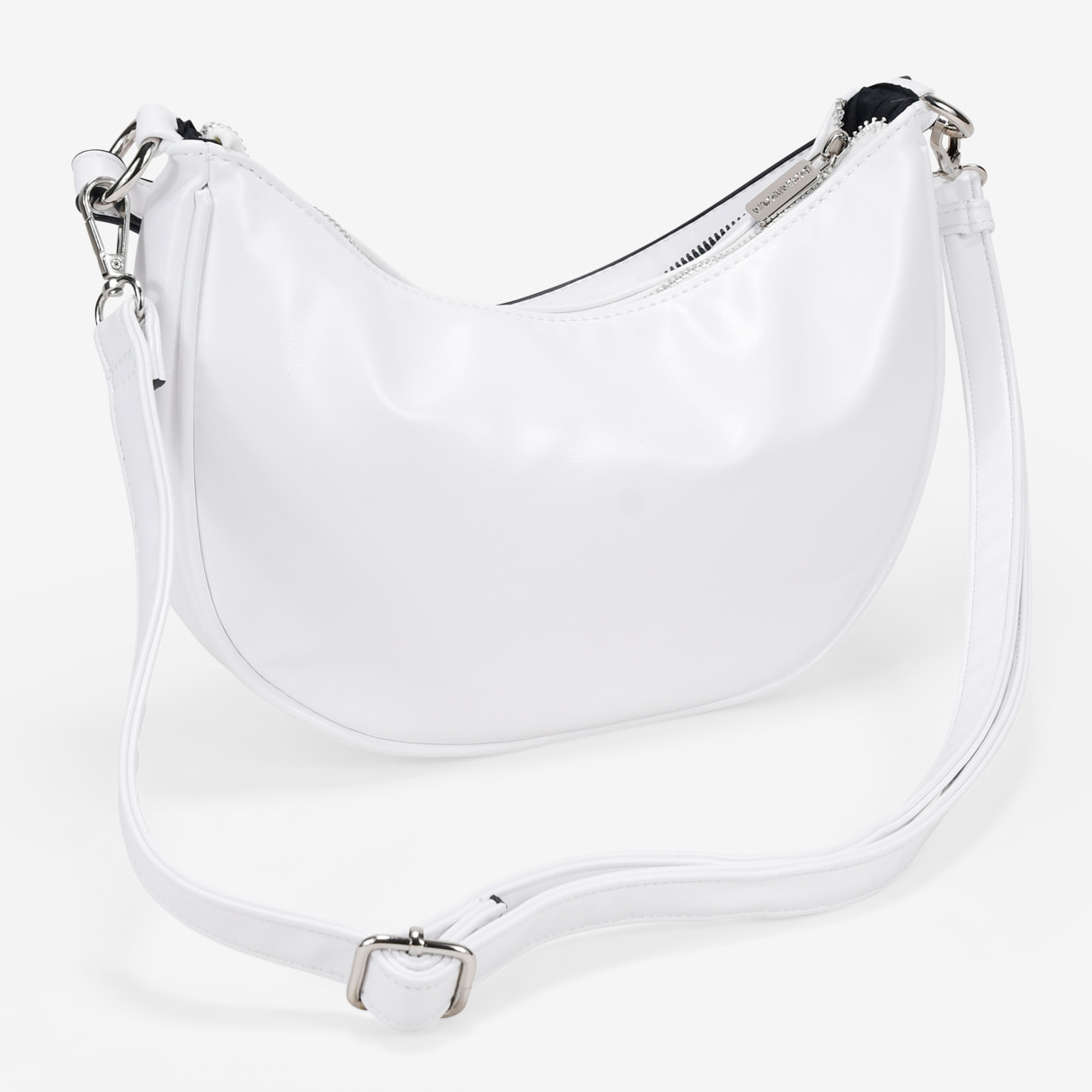 Bolso de hombro blanco con cremalleras