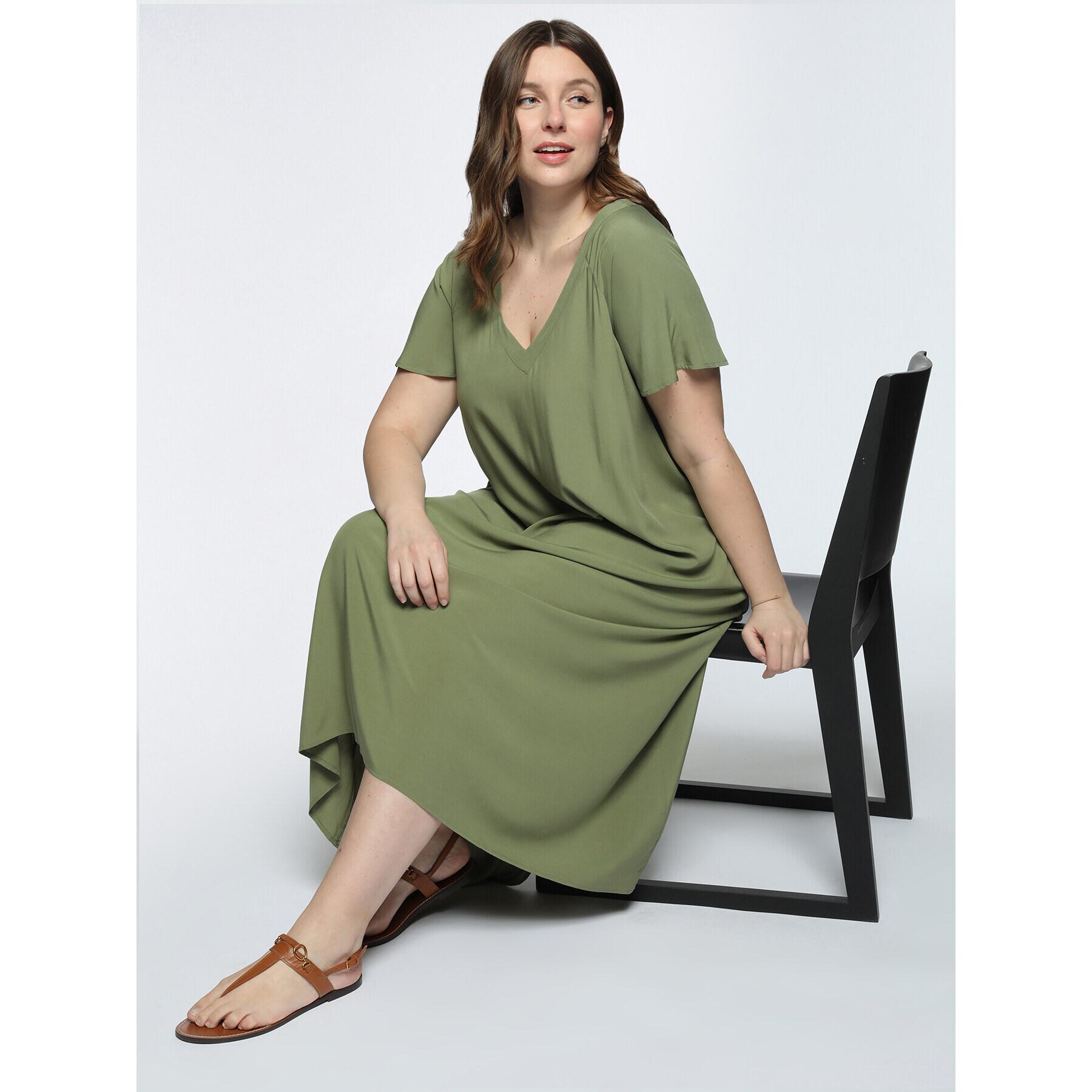 Fiorella Rubino - Vestido largo de viscosa ECOVERO™ - Verde claro