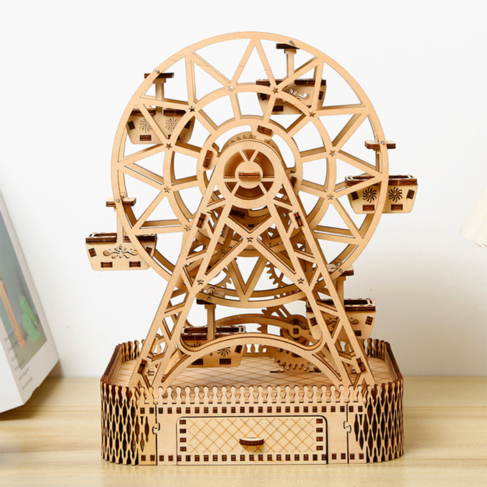 Modello in Legno 3D, design della Ruota Panoramica con movimento meccanico e musica. 207 pezzi.
