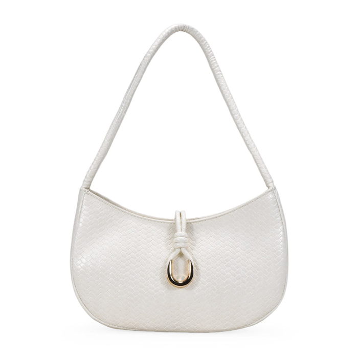 Bolso de hombro beige trenzado con metal
