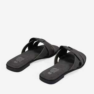 Sandalias planas grises destalonadas