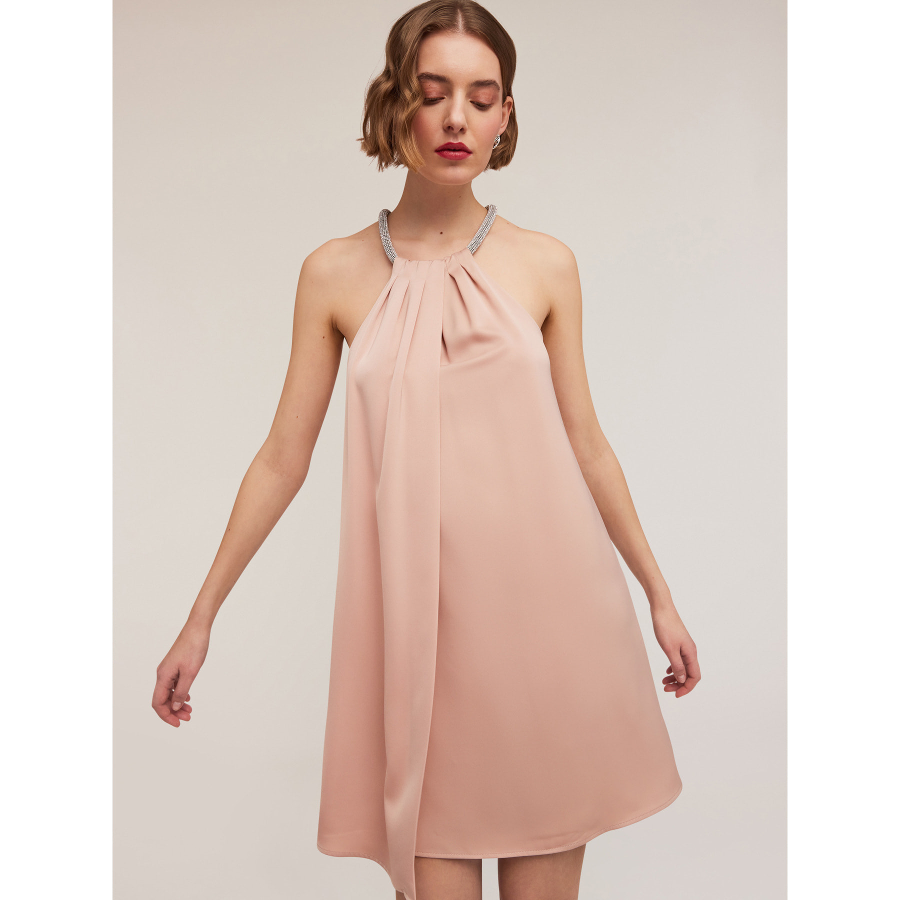 Motivi - Minivestido de raso con detalle de collar - Rosa