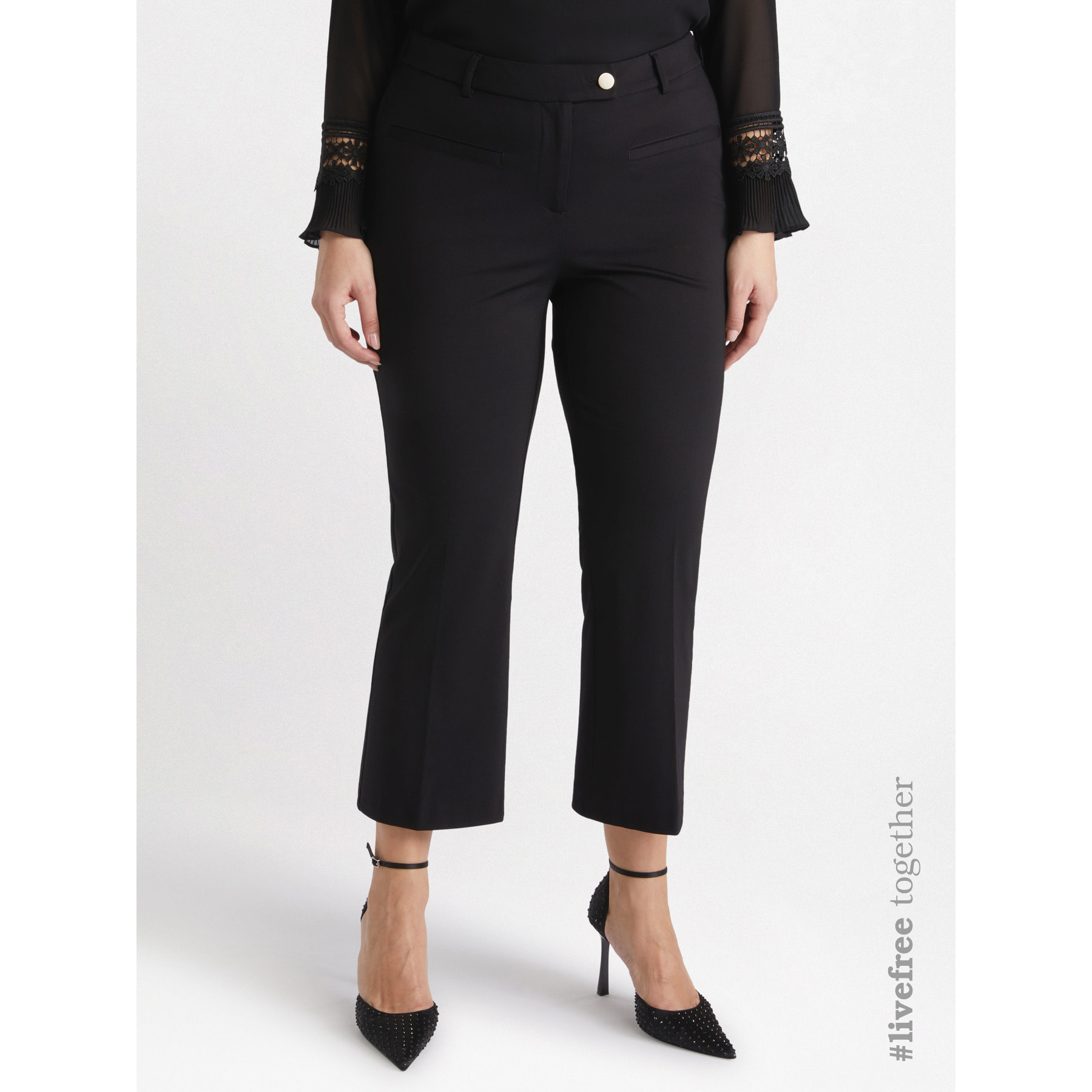 Fiorella Rubino - Pantaloni Kick Flare in punto milano - Nero