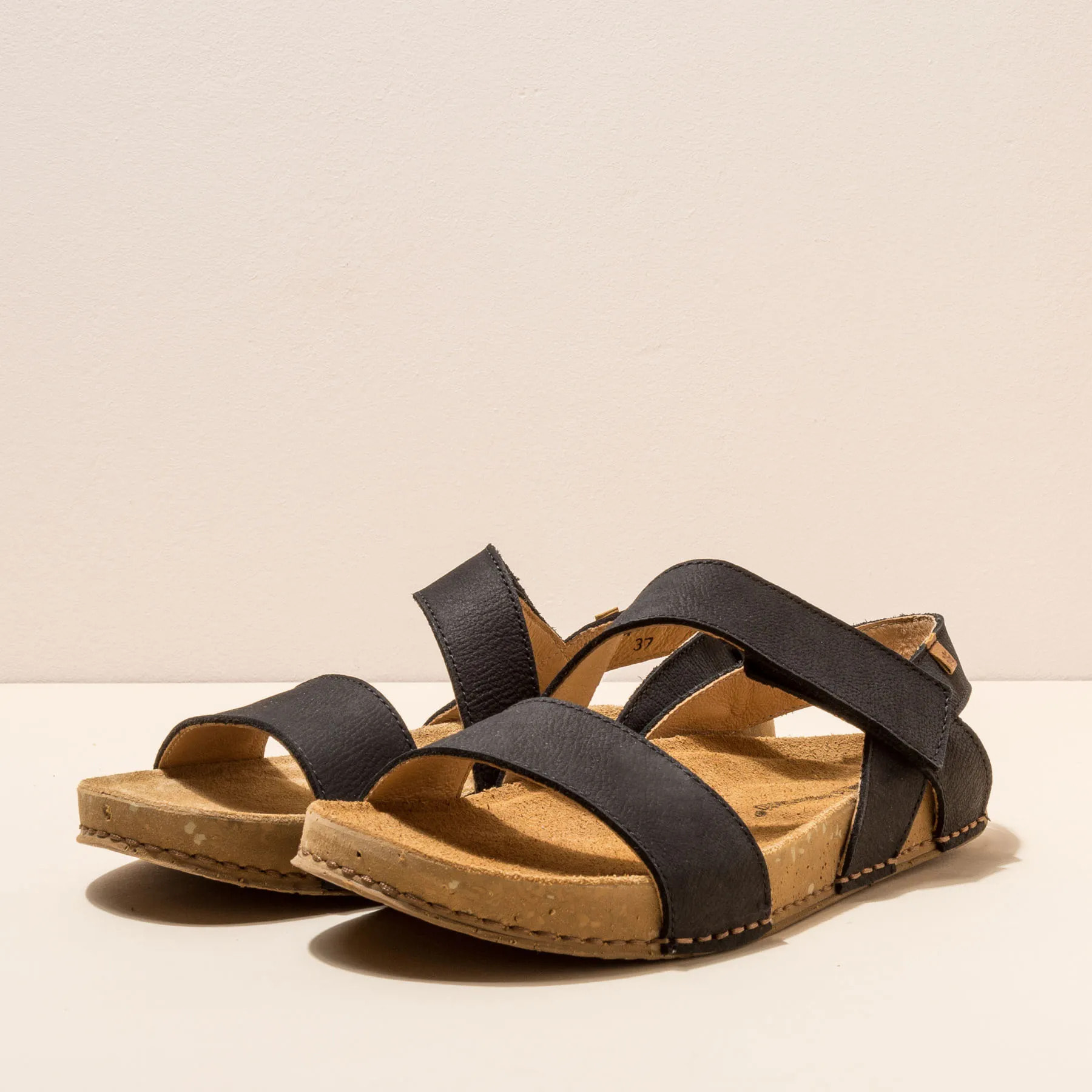 Sandalias N5791 PLEASANT BLACK / BALANCE color Black