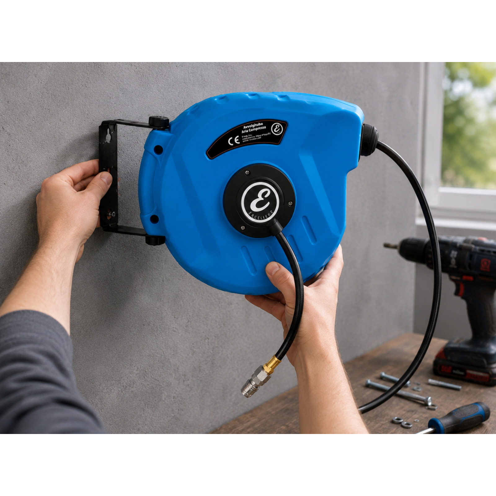 Avvolgitubo Aria Compressa Tubo Professionale Attacco 1/4" Fissaggio Parete Muro Sistema Blocco Automatico Riavvolgitore Pressione 24 Bar 10 + 1 Mt