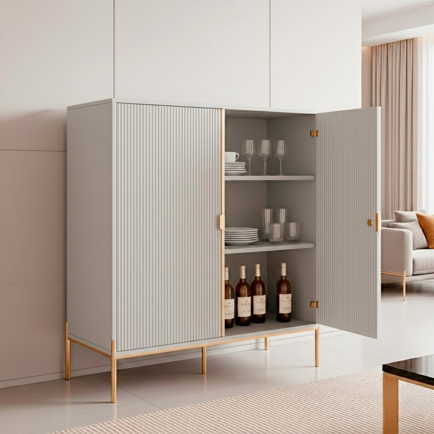 Credenza Mobile Contenitore 2 Ante Cannettate E Piedini Oro Madia Moderna con Ripiani Interni E Chiusura Soft Close 103.6 x 124 x 39.6 Cm Grigio