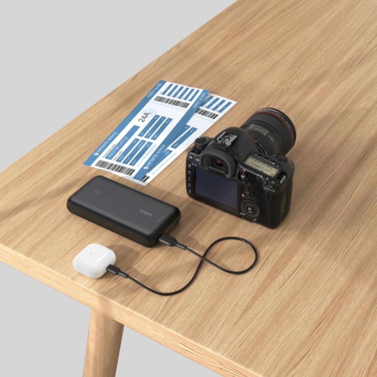 Batterie externe BELKIN 20000 mAh avec cable USB-C intégre noir