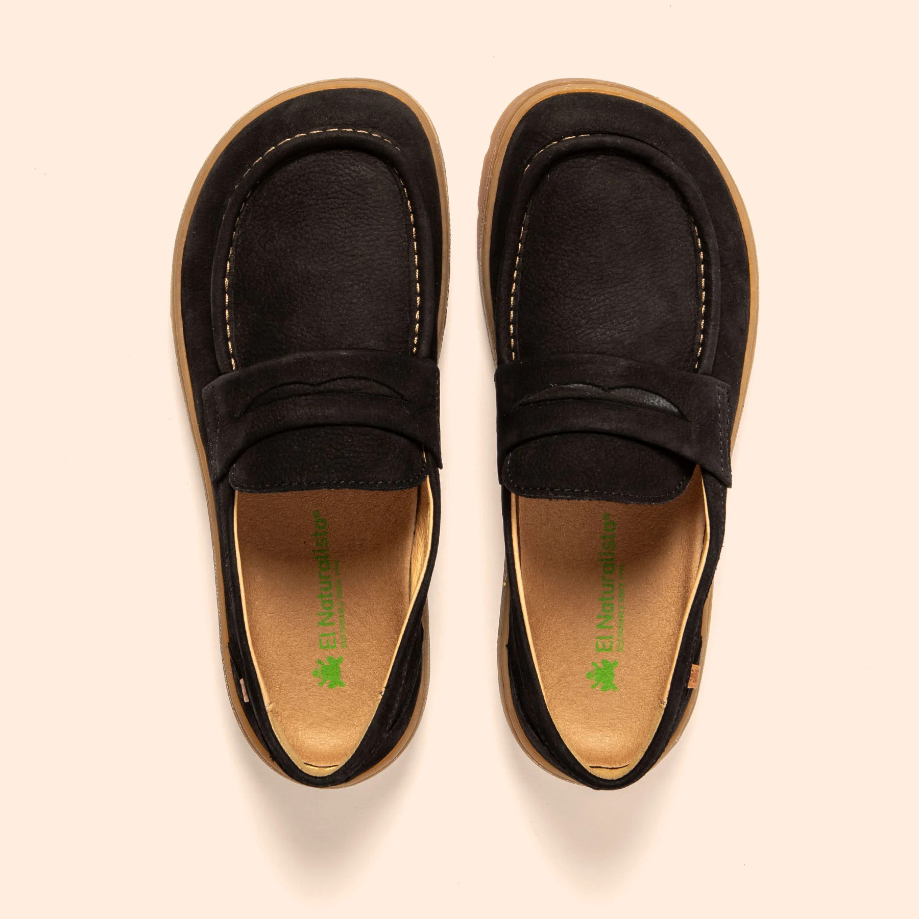 Zapatos N5239 NOBUCK BLACK / NOMADA color Black