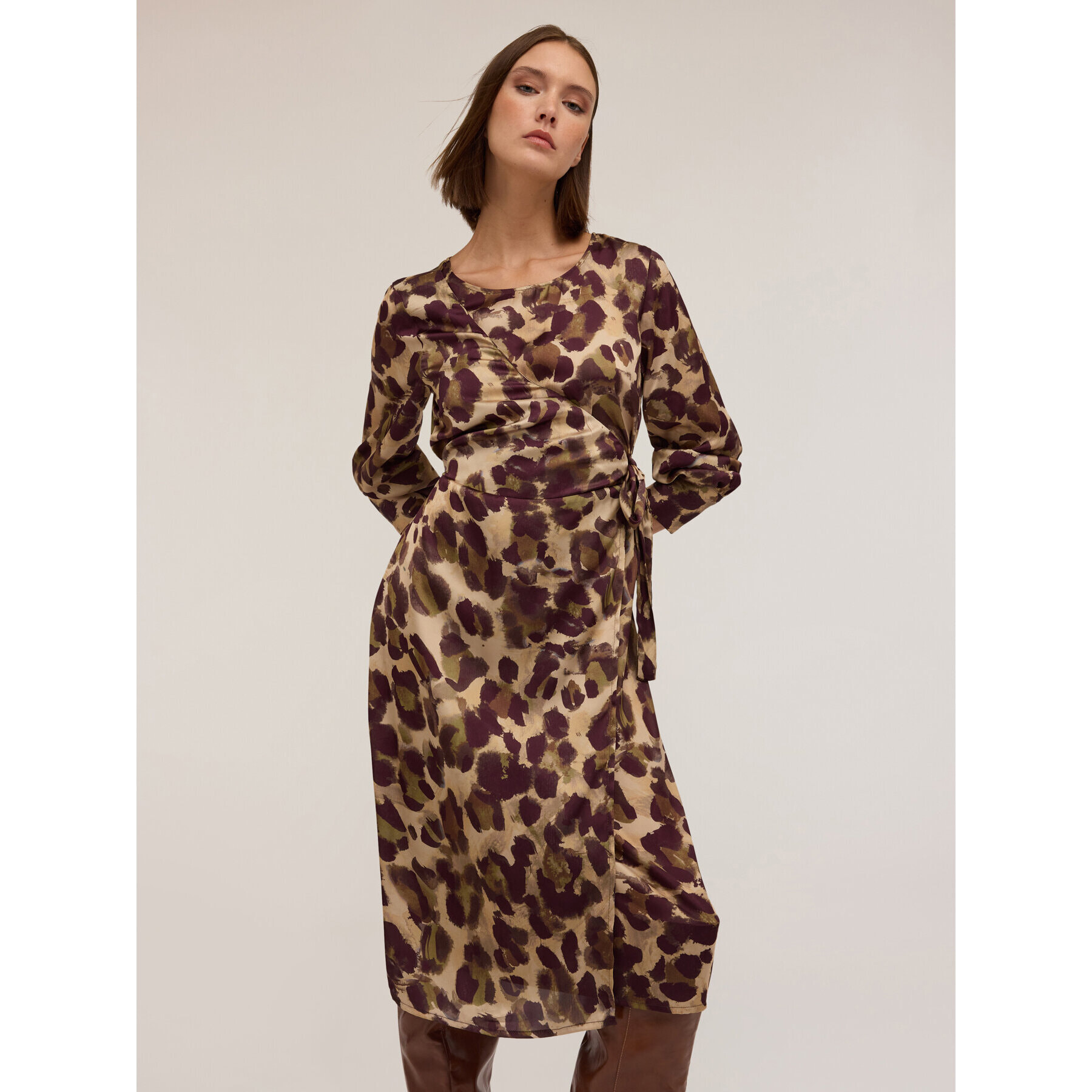 Motivi - Vestido efecto cruzado estampado camuflaje - Verde militare